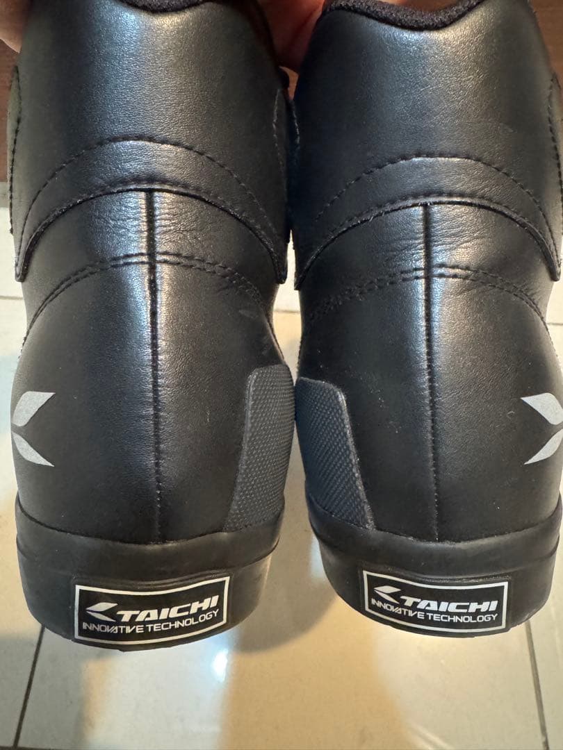 RS TAICHI ライディングシューズ