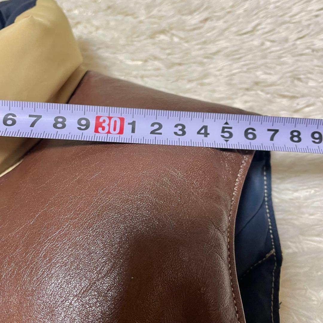 ロッキーマウンテンRocky Mountain Featherbedダウンベスト