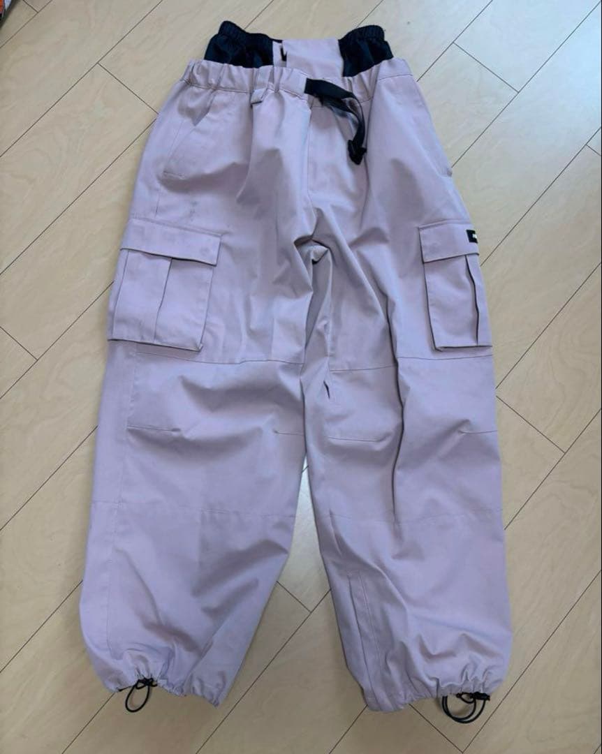 スノーボードウェア　HIMANI