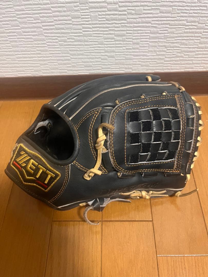 ZETT 源田モデル軟式グローブ