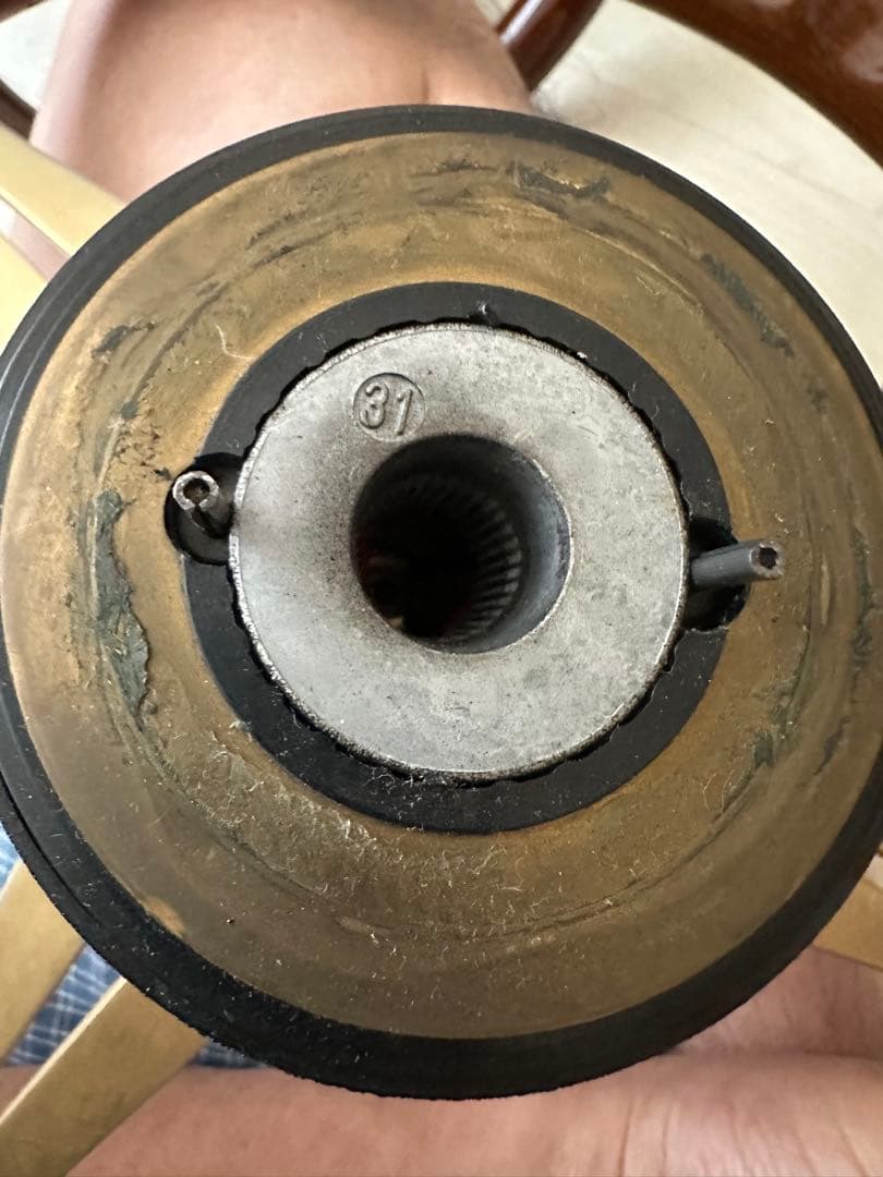 【MOMO】ブラウン ウッドステアリングホイール&ボスセット