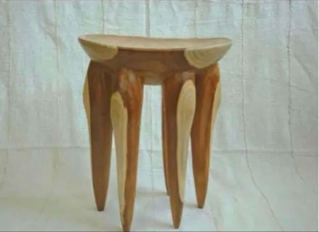 セヌフォスツール1点