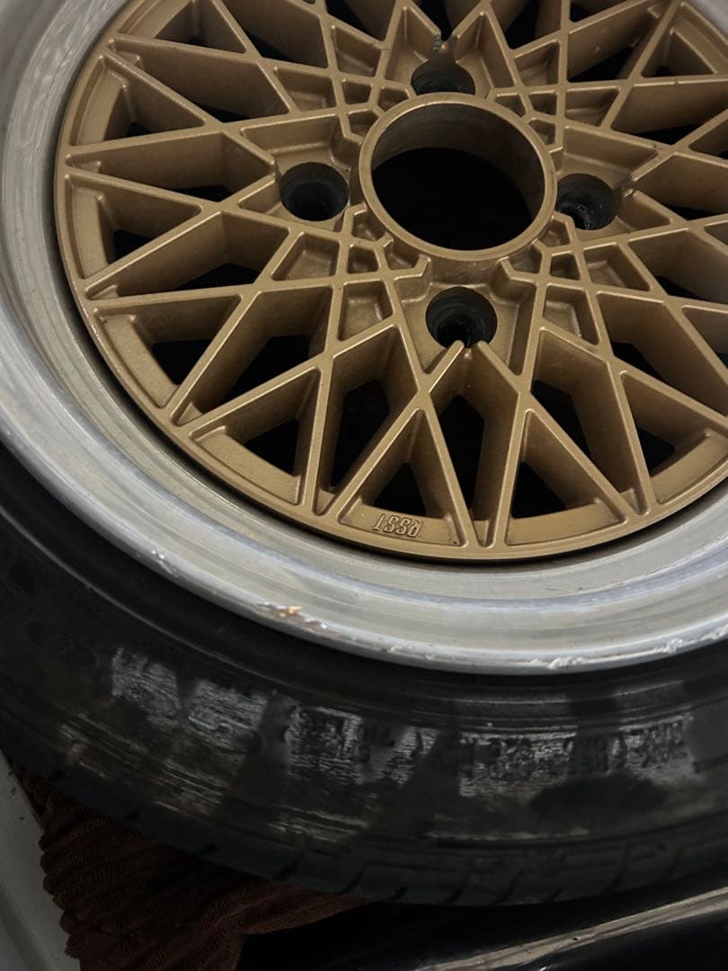 114.3 ４穴 メッシュホイール タイヤ付き