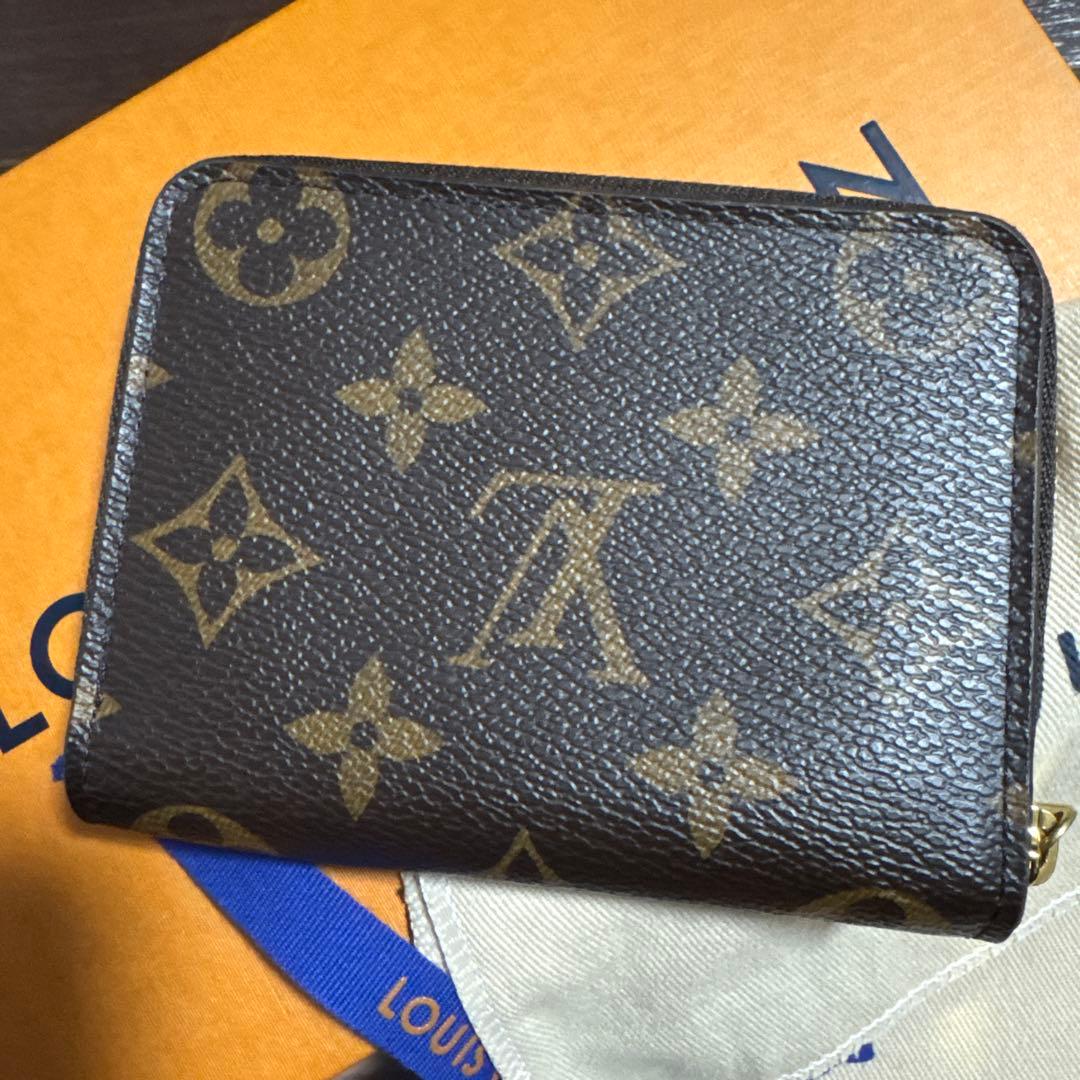 ヴィトン ヴィヴィエンヌ ケース パース 日本限定