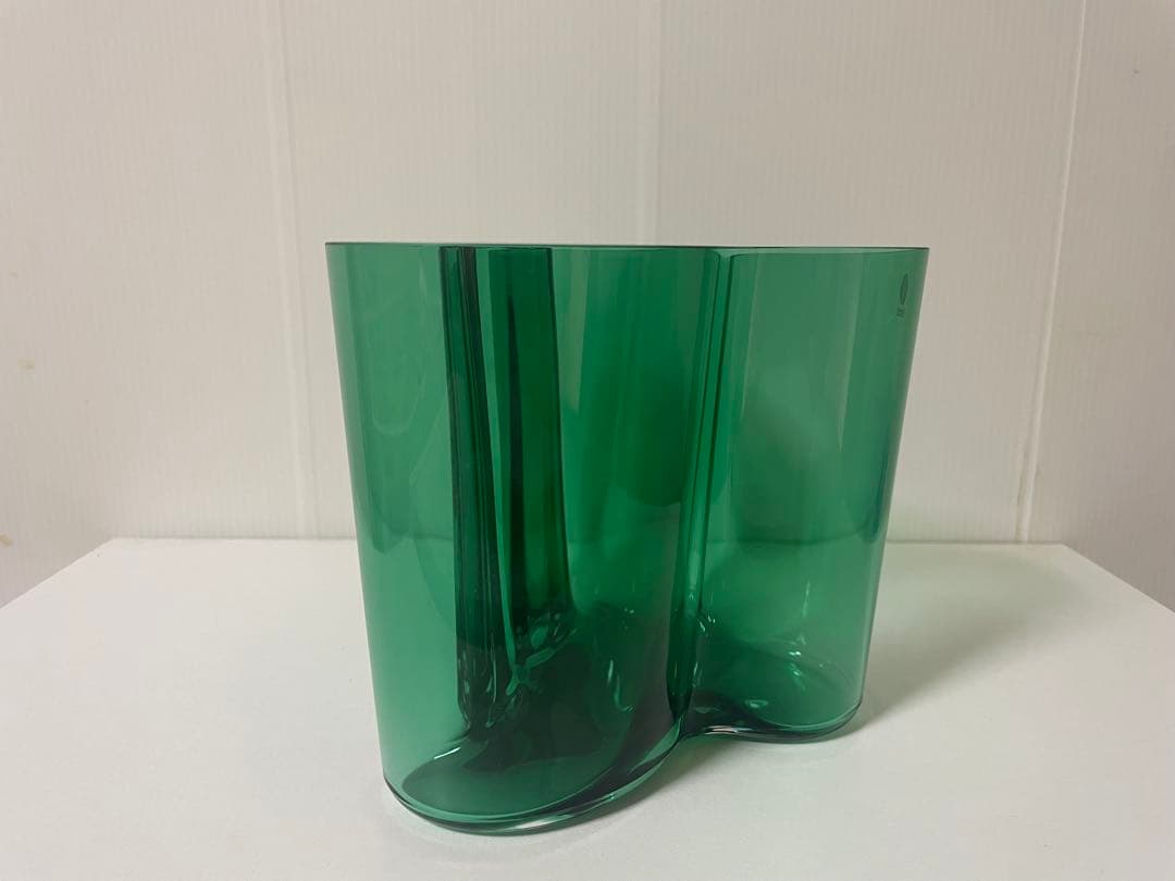 イッタラアアルトベース120mmエメラルド廃盤色aalto