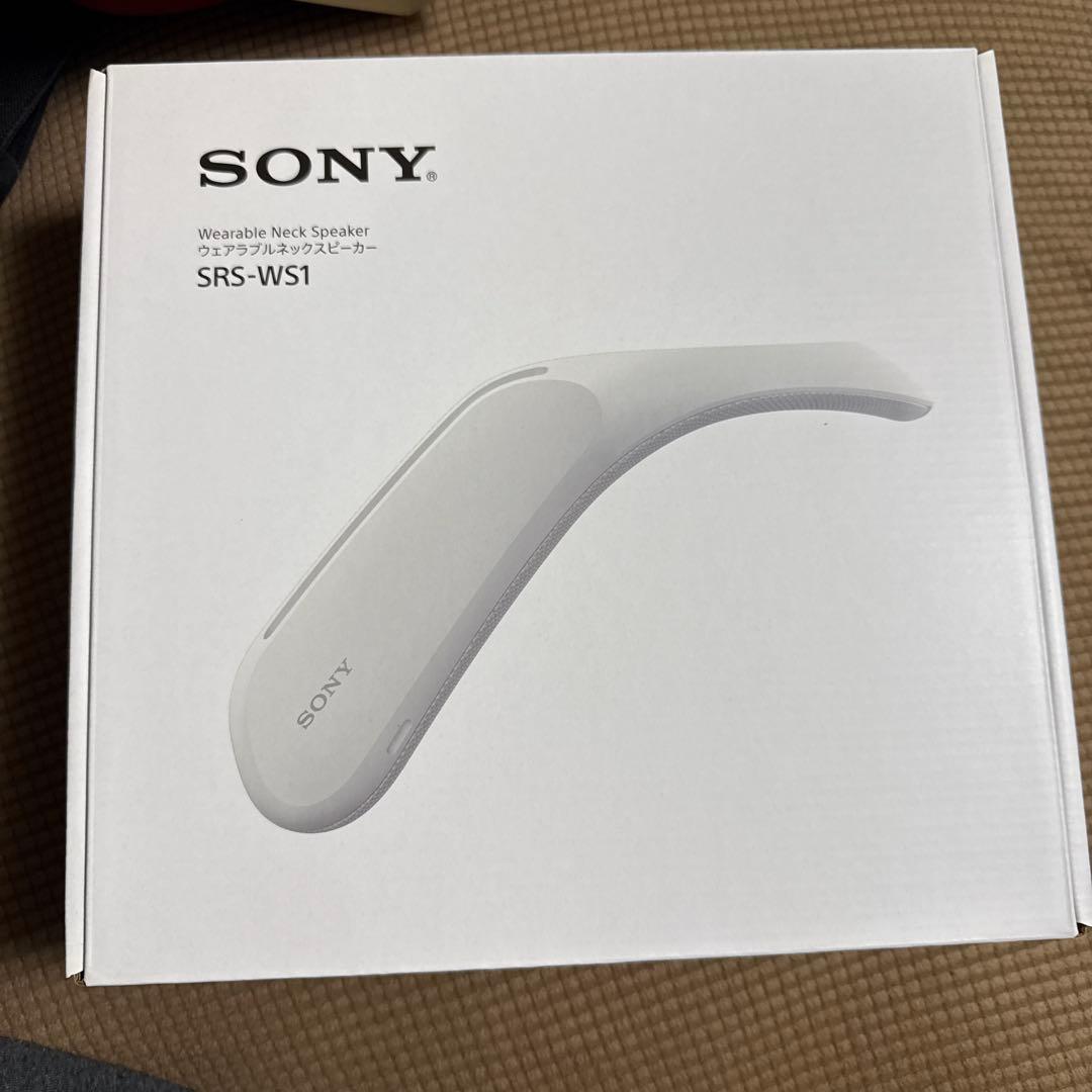 ウェアラブルネックスピーカー　FF7限定モデル