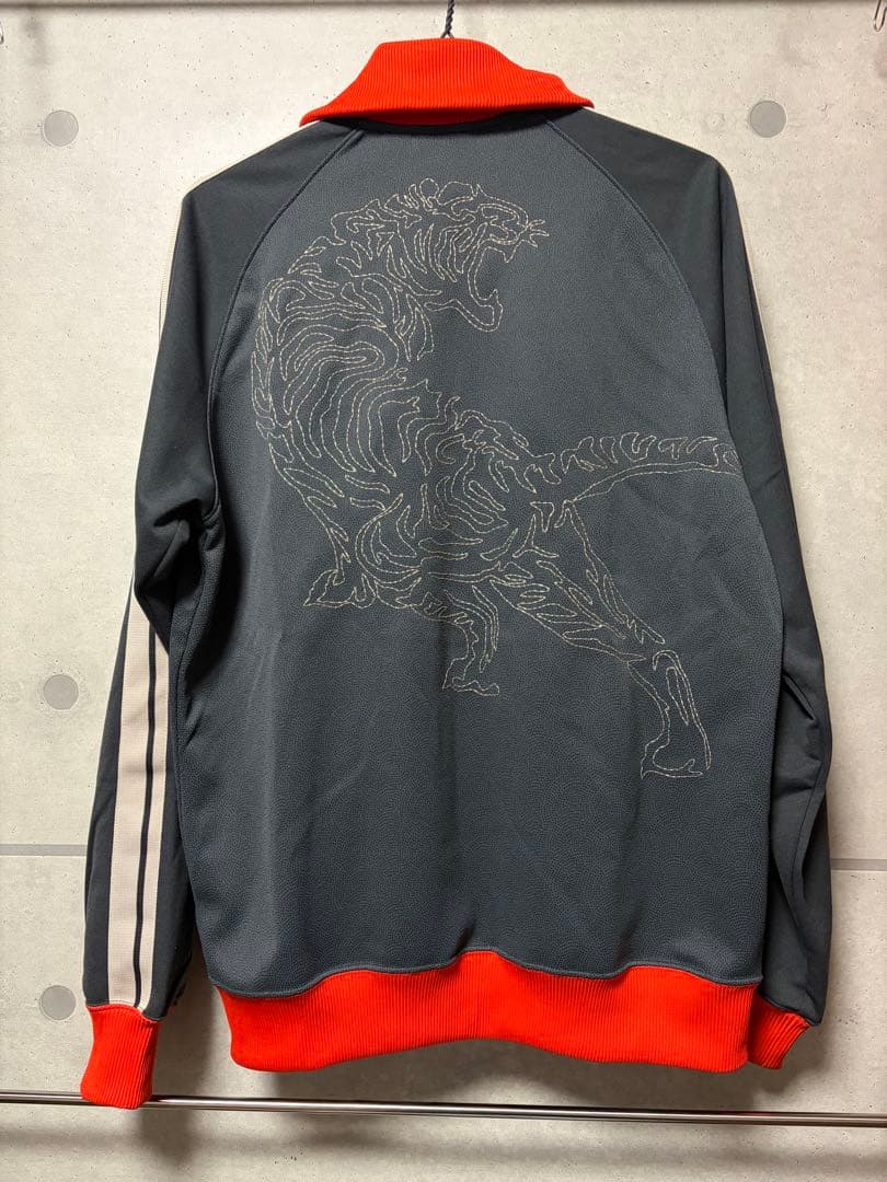 廃盤　未使品級オニツカタイガー トラックジャケット　ジャージ見返りタイガー刺繍