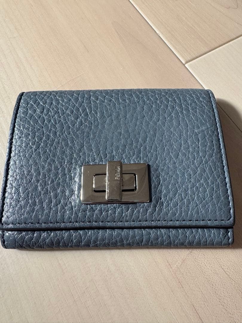 FENDI レザー 名刺入れ