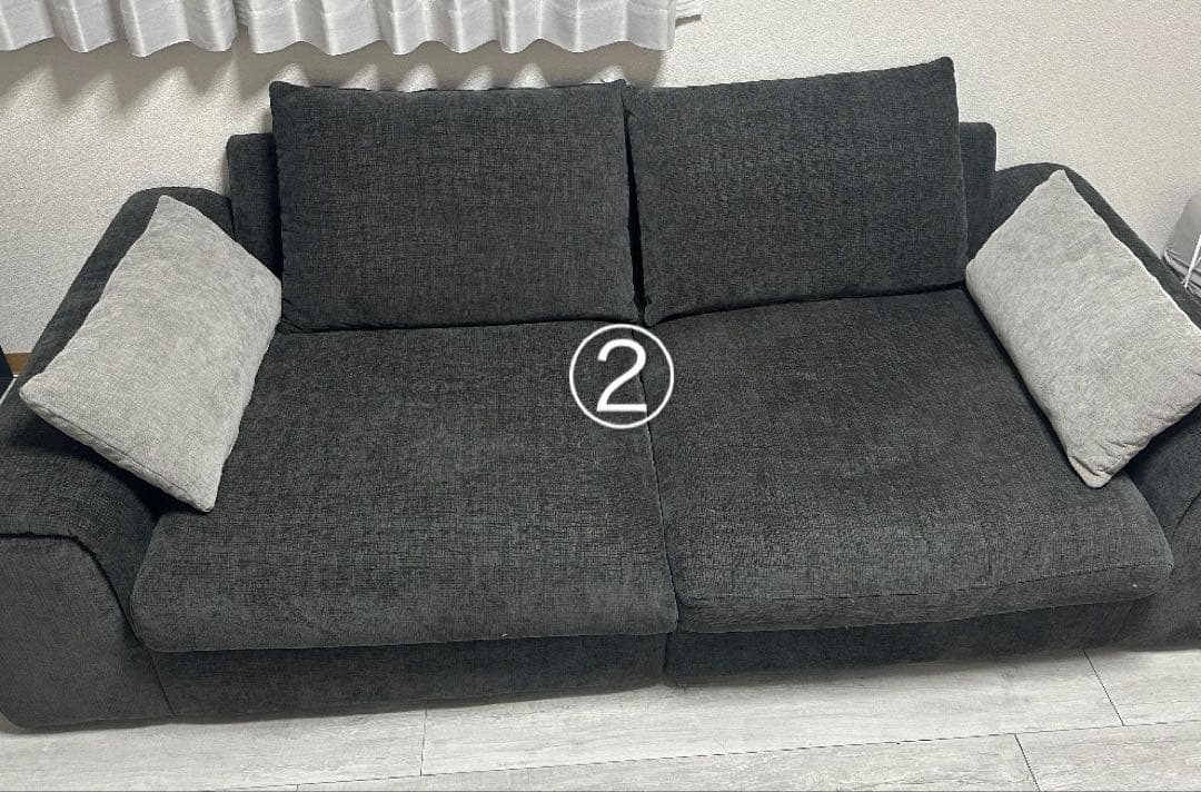 【保証期間内】ニトリ3人掛けセパレートソファ (LB04 GY)②