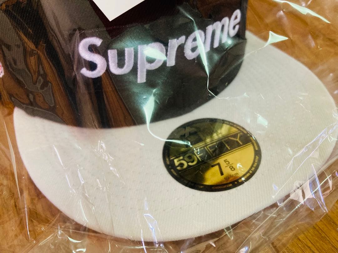 シュプリーム 2トーン ボックスロゴ ニューエラ キャップ ブラック 黒