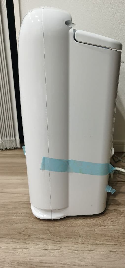 美品三菱 除湿機 サラリMJ-P180RX-W 2023年製 タンク容量4.7L