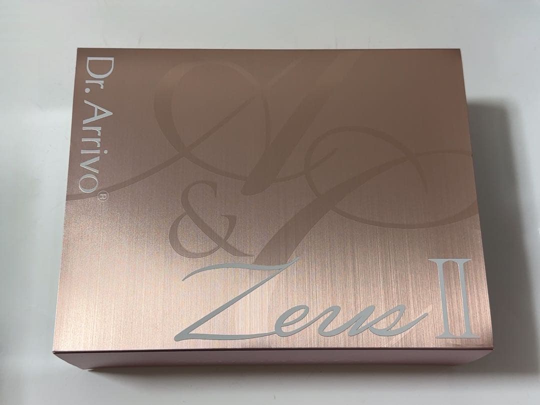 ARTISTIC&Co Dr.アリーヴォ　ゼウスⅡ 美顔器