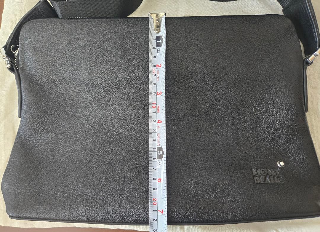 モンブラン　ブラックレザーショルダーバッグ　新品未使用！