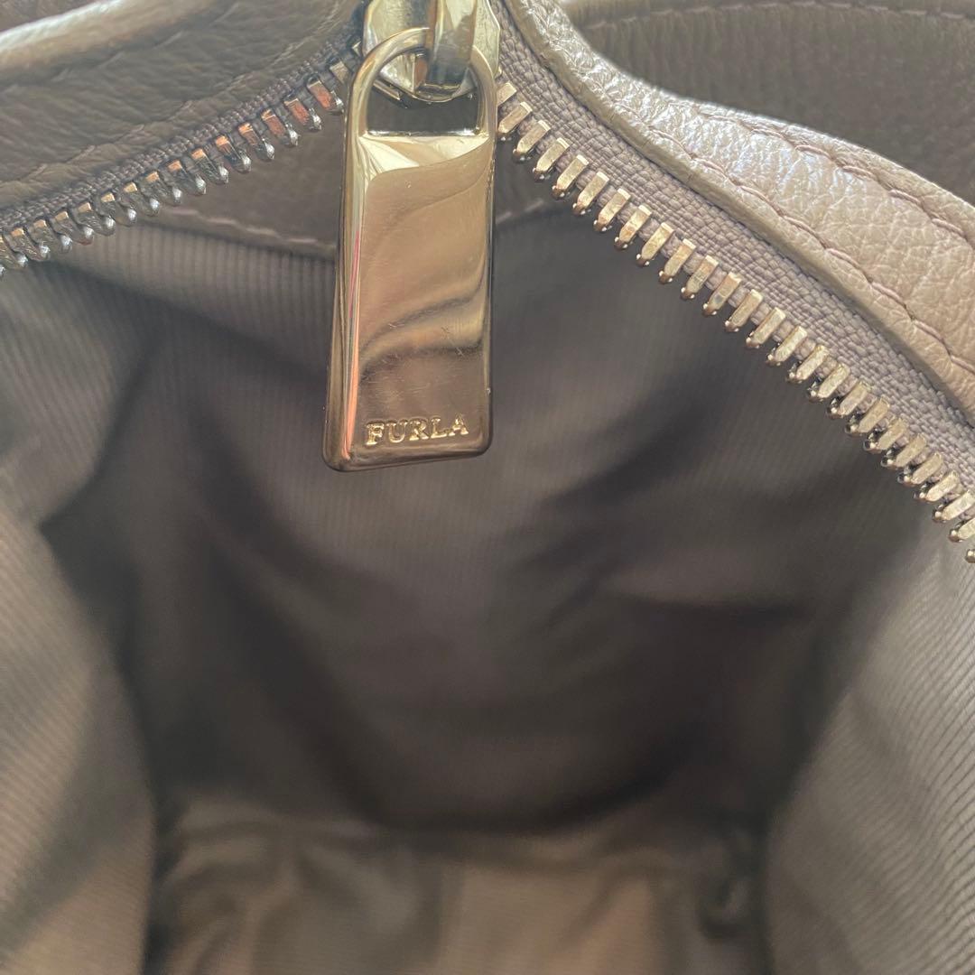 バッグ FURLA college