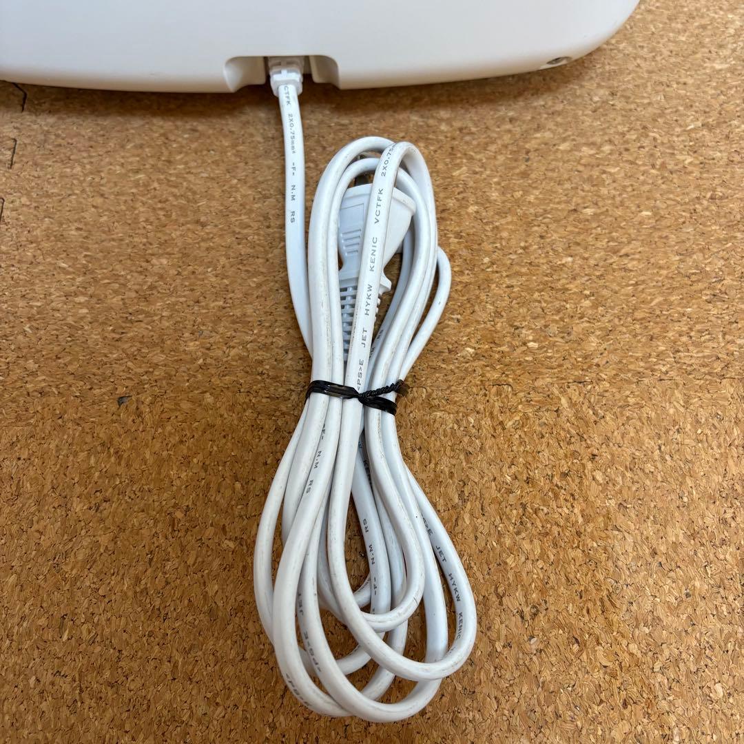 【良品】シャープ 衣類乾燥除湿機 CM-J100-W プラズマクラスター2019