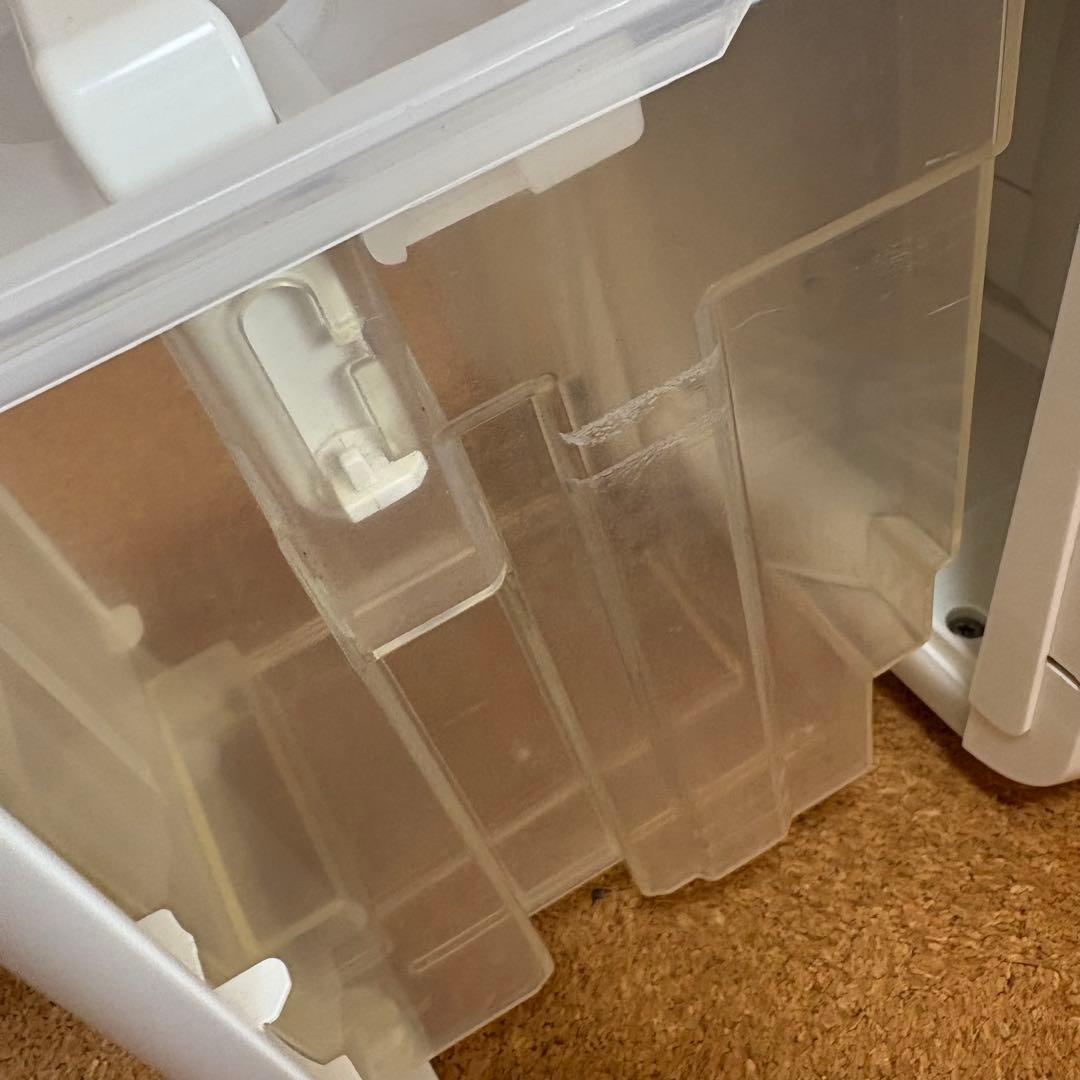 【良品】シャープ 衣類乾燥除湿機 CM-J100-W プラズマクラスター2019