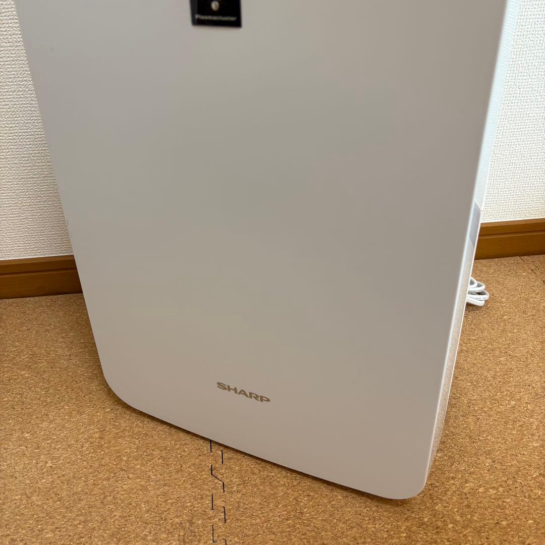 【良品】シャープ 衣類乾燥除湿機 CM-J100-W プラズマクラスター2019