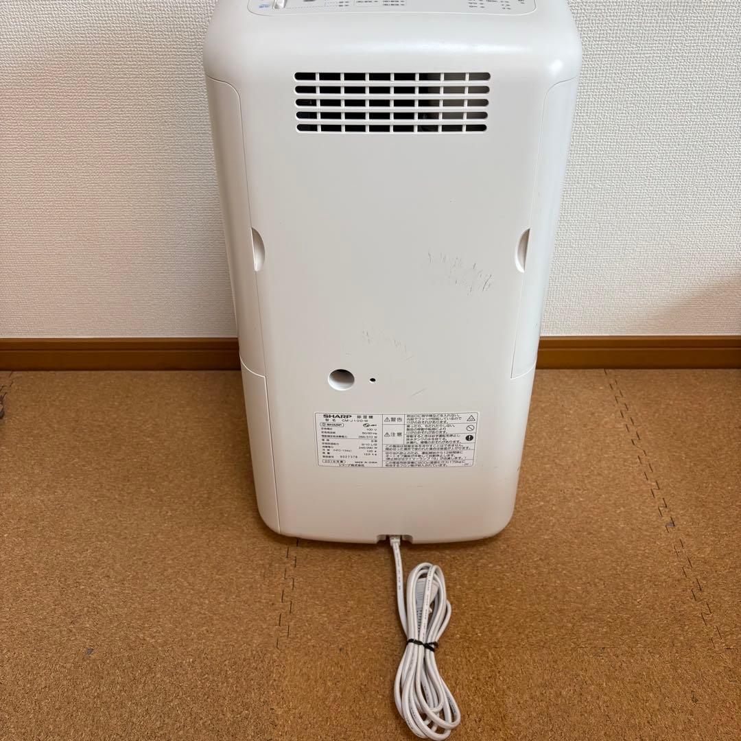 【良品】シャープ 衣類乾燥除湿機 CM-J100-W プラズマクラスター2019