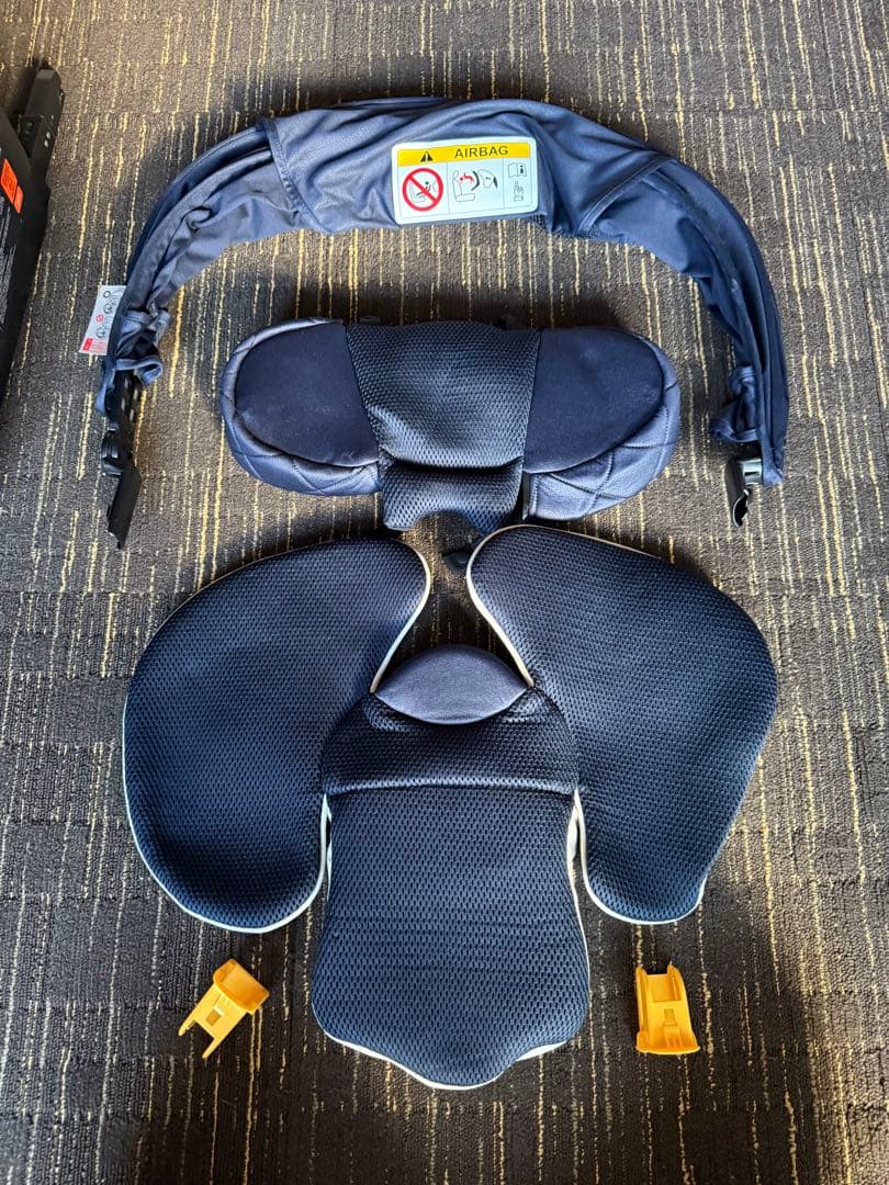 エールベベ（AILEBEBE）クルット6i 回転式チャイルドシート 新生児対応