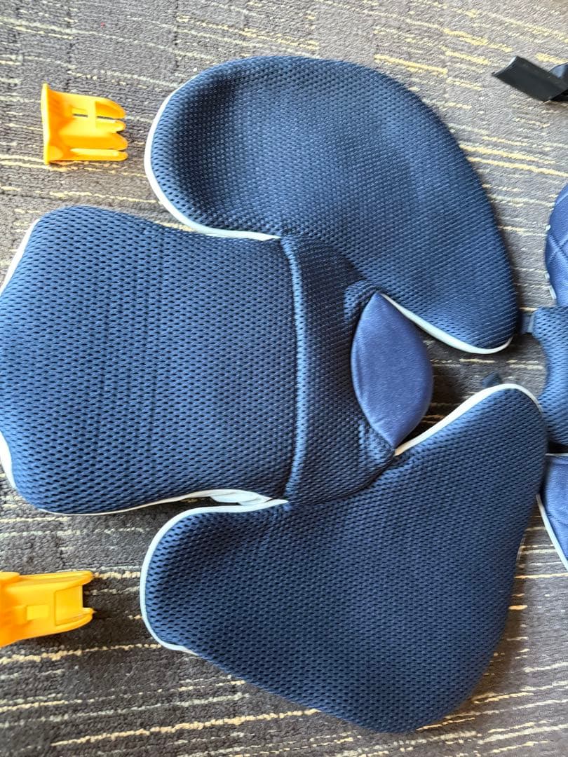 エールベベ（AILEBEBE）クルット6i 回転式チャイルドシート 新生児対応