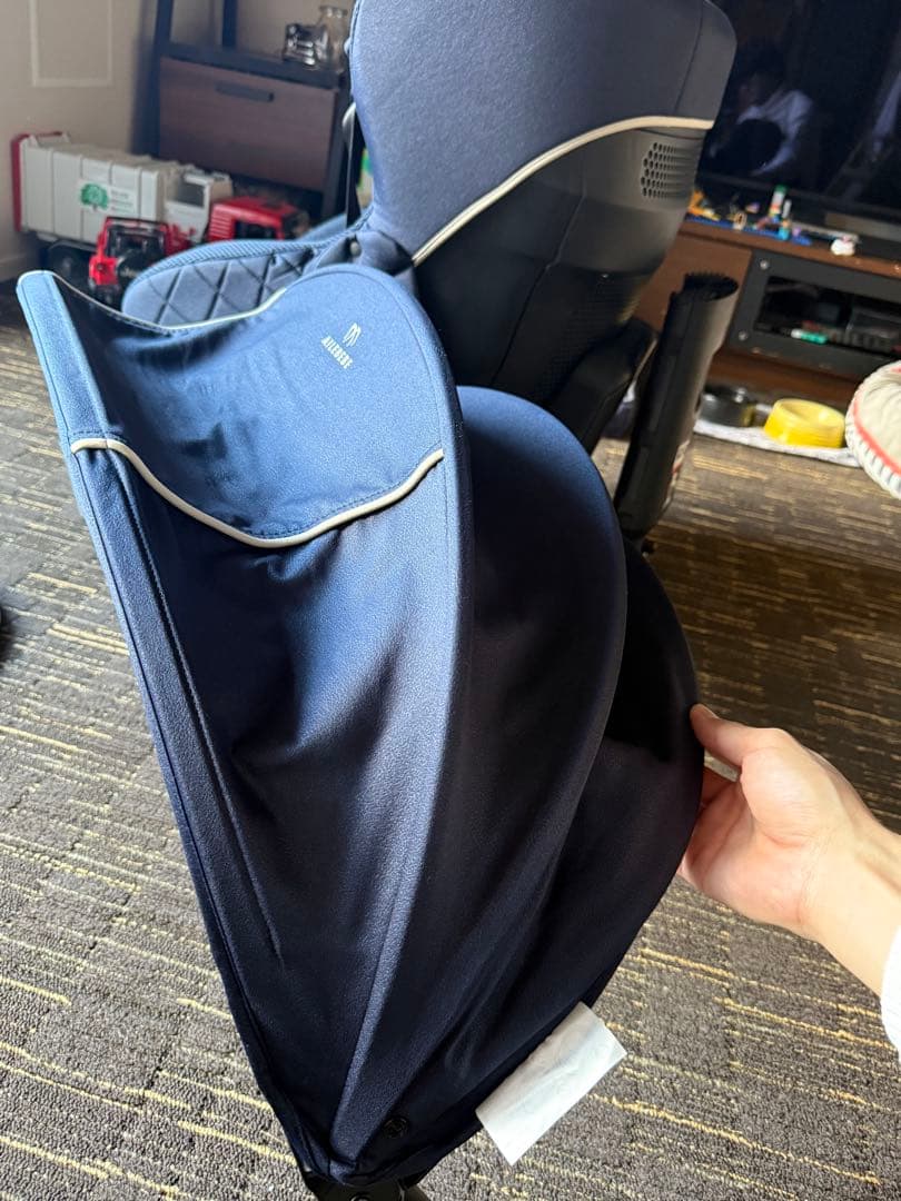 エールベベ（AILEBEBE）クルット6i 回転式チャイルドシート 新生児対応