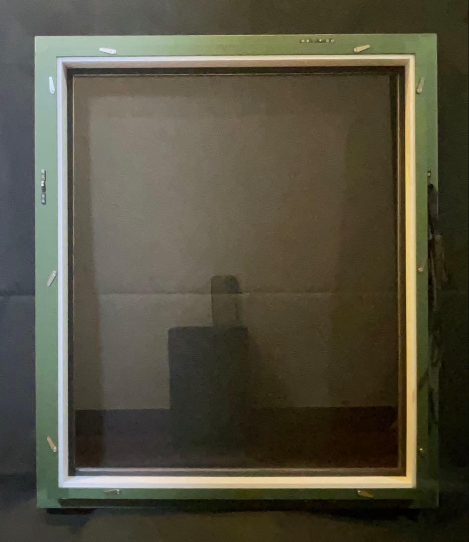 油彩額縁 F12 オーダー額縁 黒い彫刻模様　アンティーク調　木製