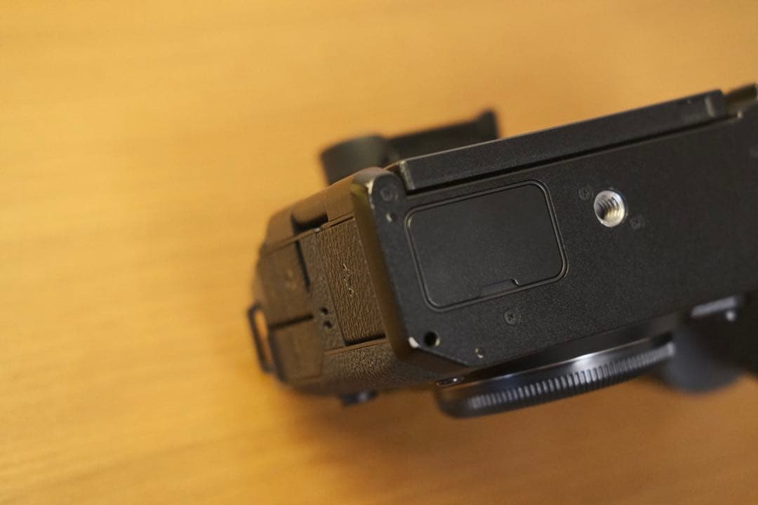 FUJIFILM X-H2S ボディ 美品　動作良好 シャッター8817枚