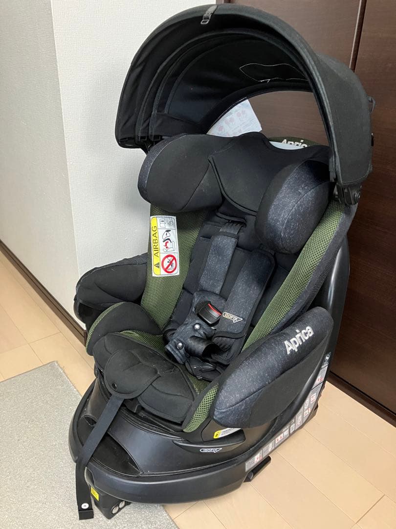 Aprica フラディアグロウ ISOFIX チャイルドシート　新生児から