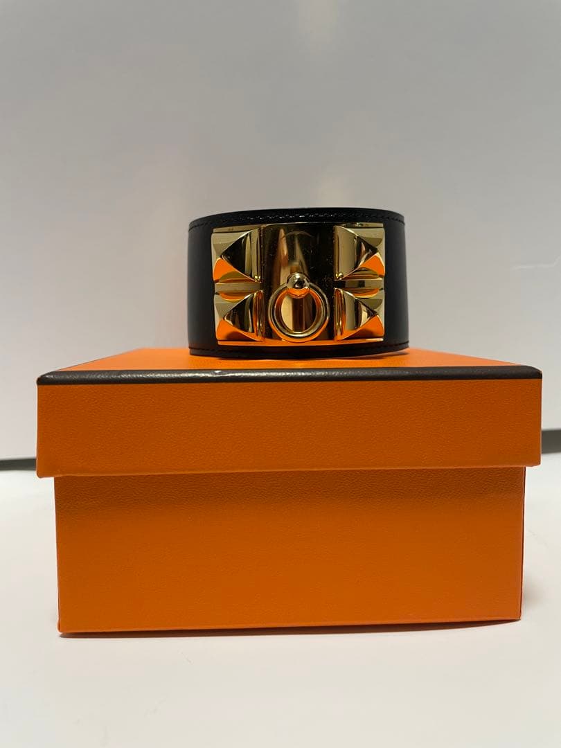 HERMES コリエドシアン　ブラック×ゴールド