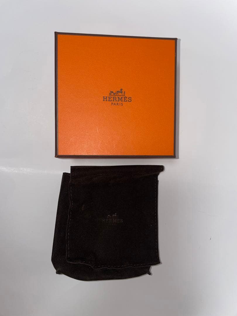 HERMES コリエドシアン　ブラック×ゴールド