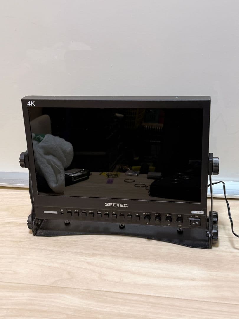 SEETEC 4K モニター 本体 新品 動作確認済み