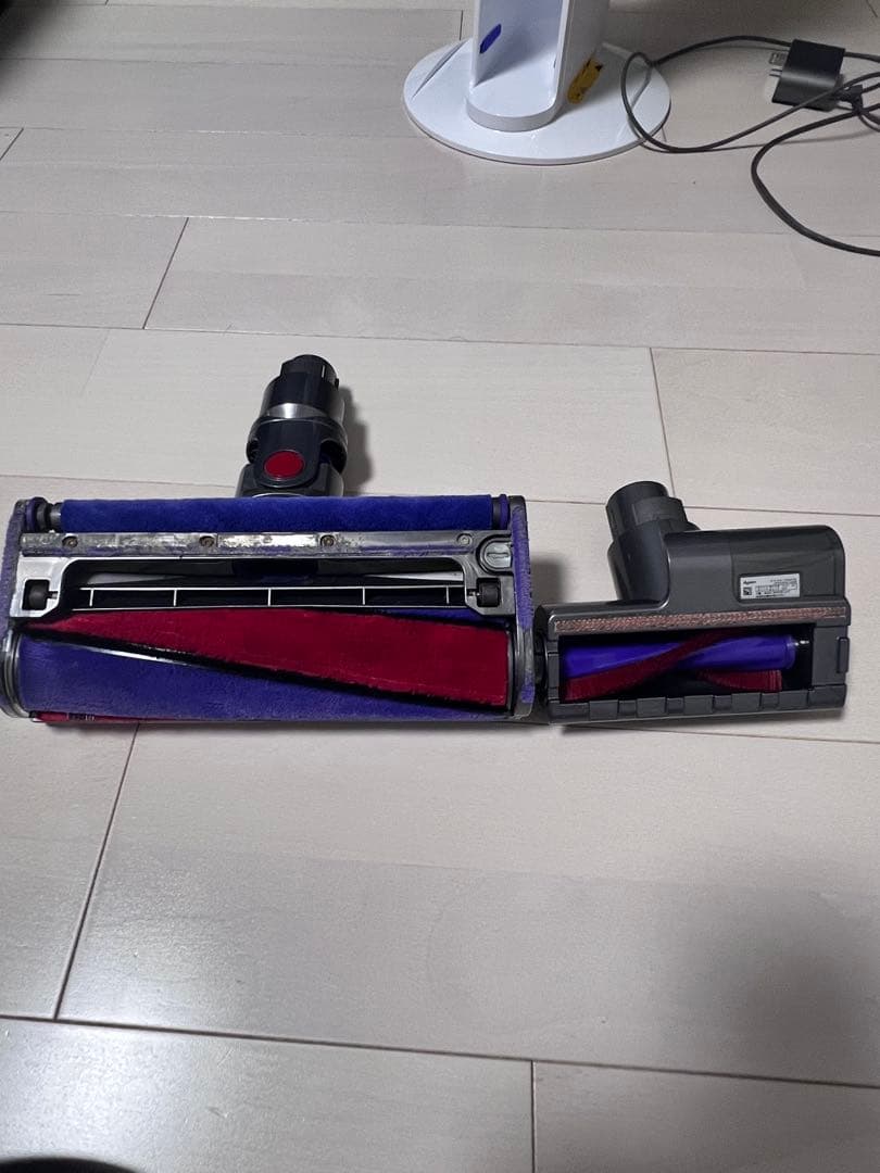 セット販売 dyson V10 スティッククリーナー 収納ドッグ付き