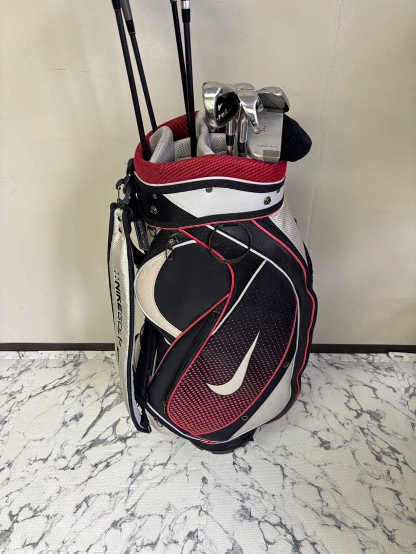 【超お買得】 F-01α×NIKEキャディバッグメンズゴルフクラブセット