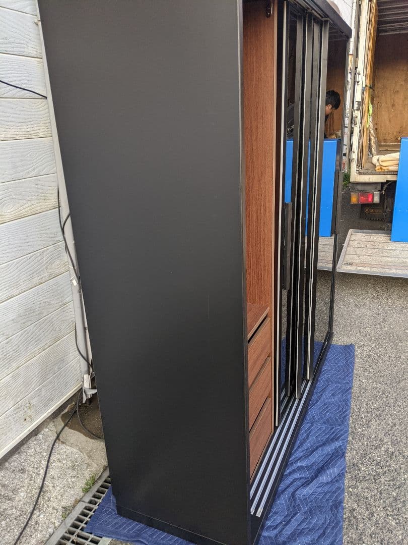 大塚家具ワードローブ「RENNELL レンネル」幅182cm ガラス扉 引き戸