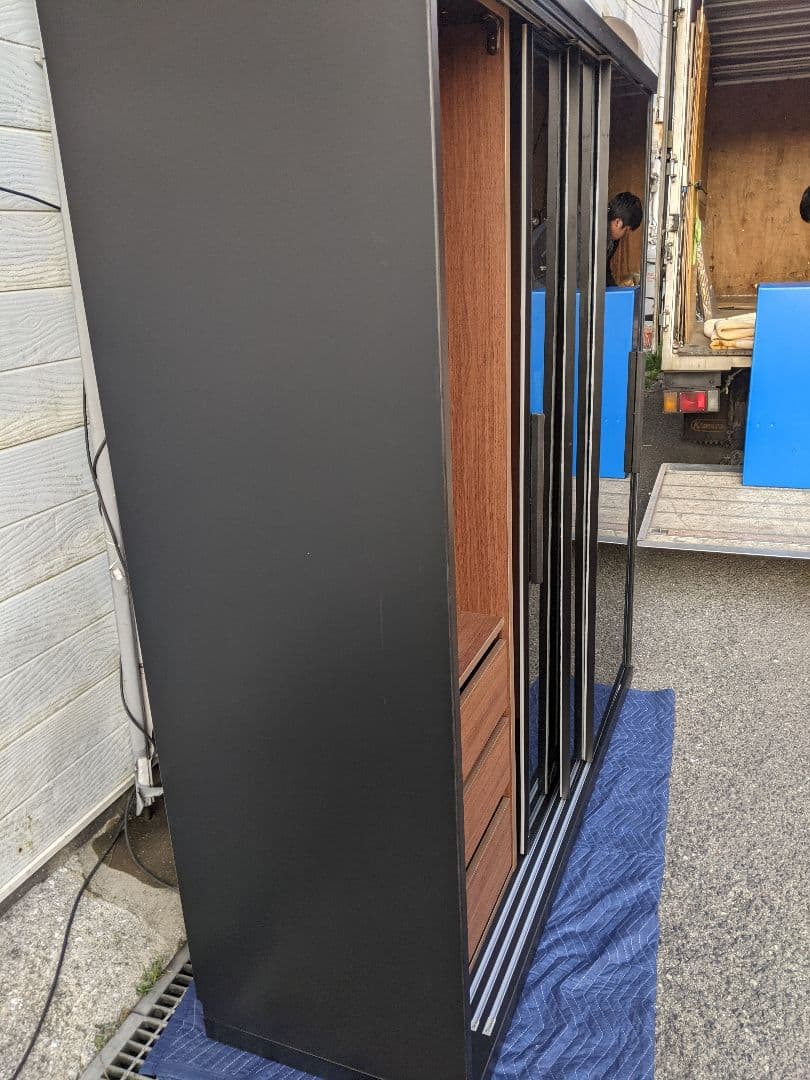 大塚家具ワードローブ「RENNELL レンネル」幅182cm ガラス扉 引き戸