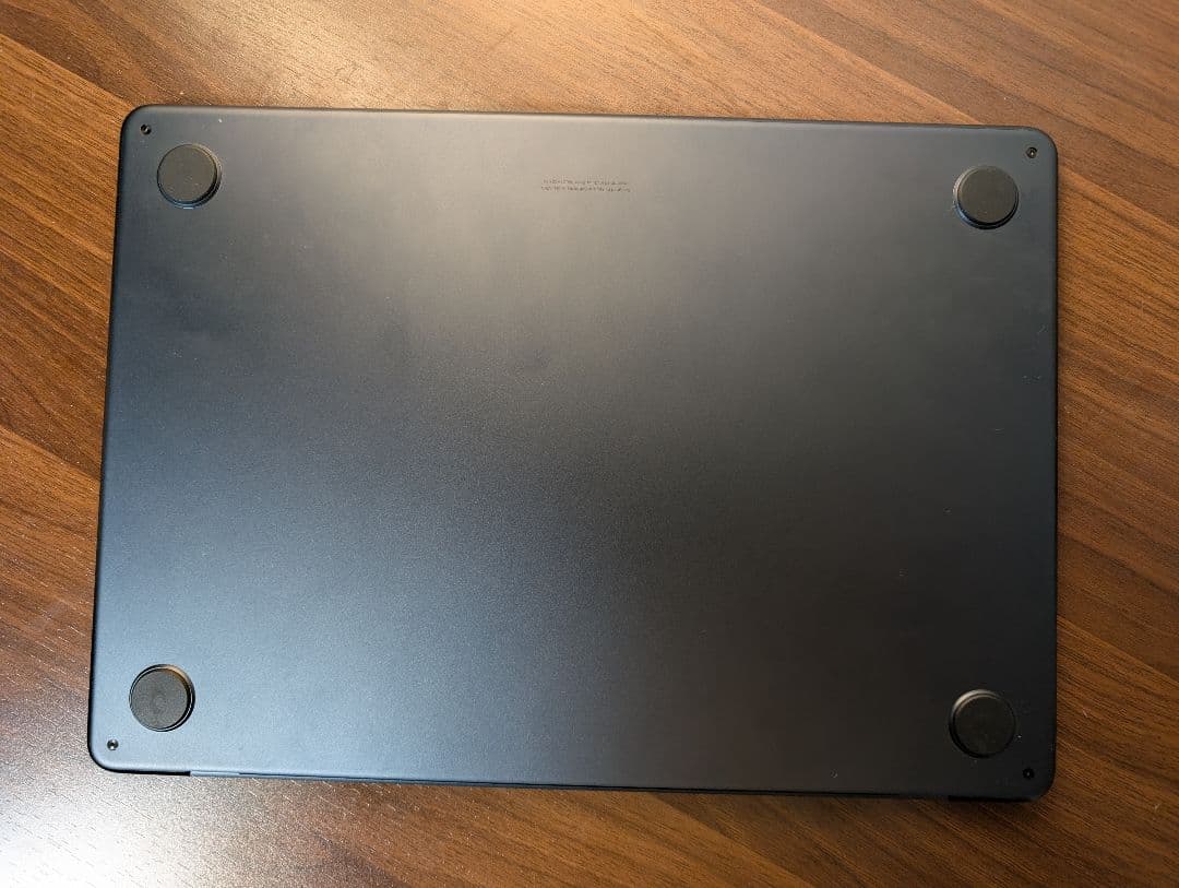 【美品】MacBook Air M2 13.6 16GB/2TB