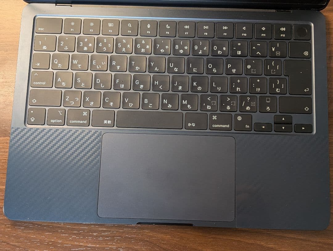 【美品】MacBook Air M2 13.6 16GB/2TB