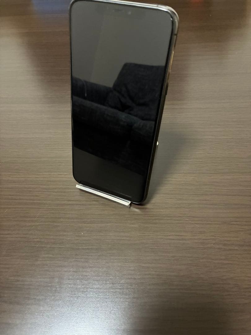 Apple iPhone 11 Pro max本体　256GB SIMフリー