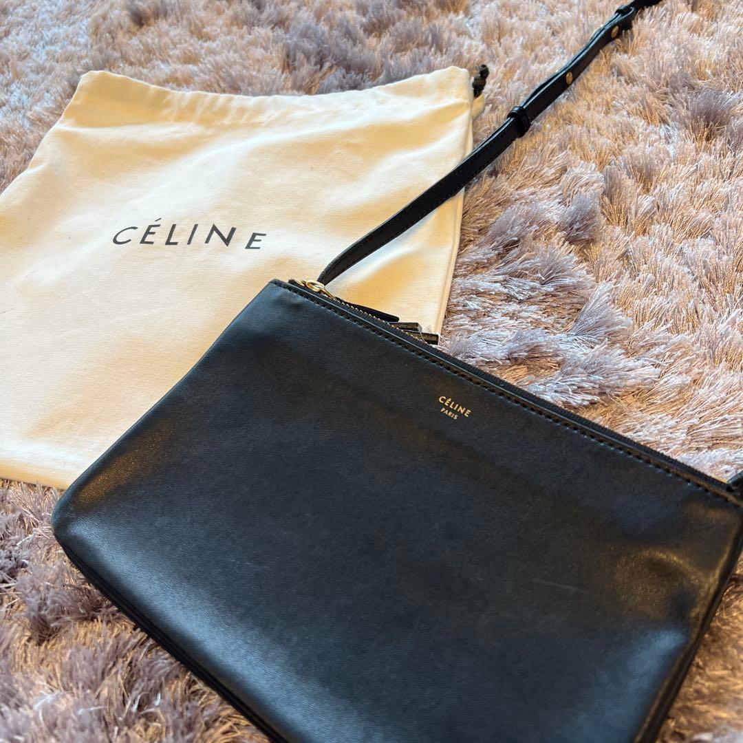 セリーヌ　トリオ　スモール　ショルダーバッグ