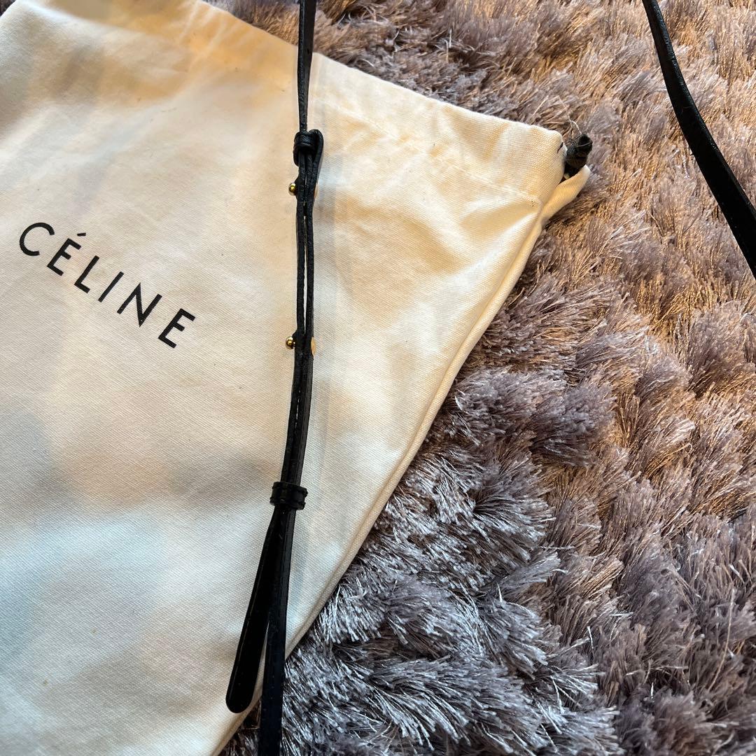 セリーヌ　トリオ　スモール　ショルダーバッグ