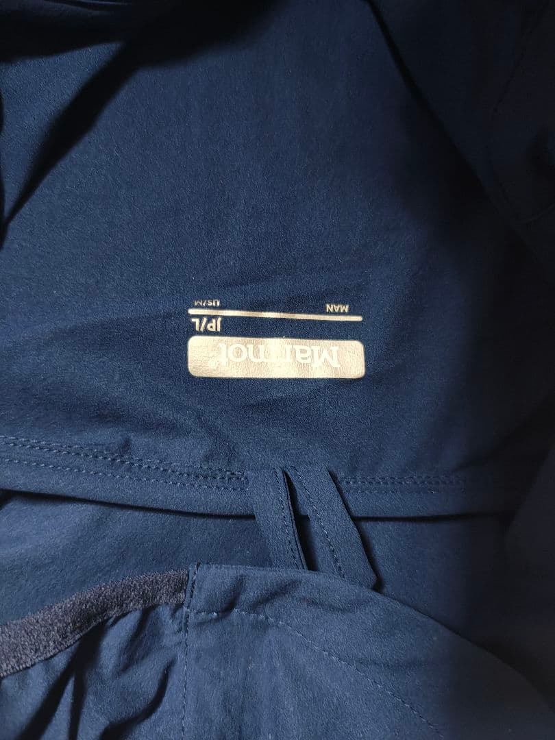 ☆新品▪️未使用☆Marmot Ease Three Jacket ネイビー L