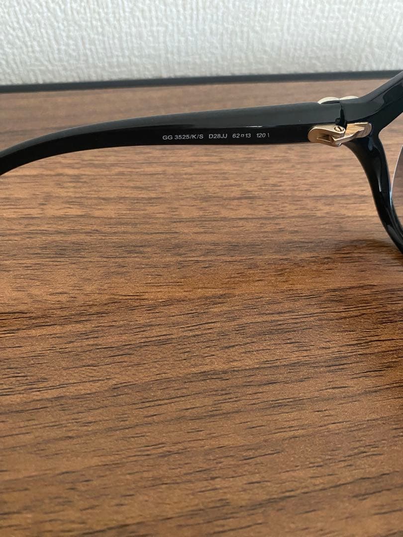 MONOTONE！GUCCI サングラスハートレディース黒ケース付き度なし