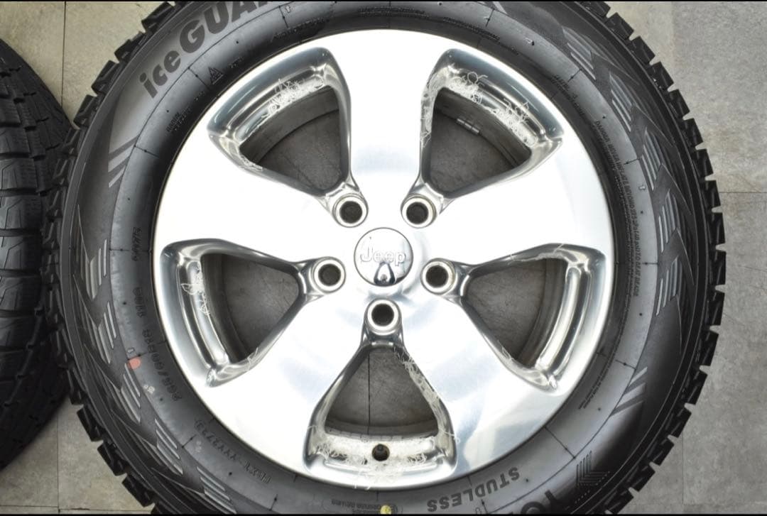 265/60/18 スタッドレスタイヤ　ジープ 18インチ アルミホイールセット