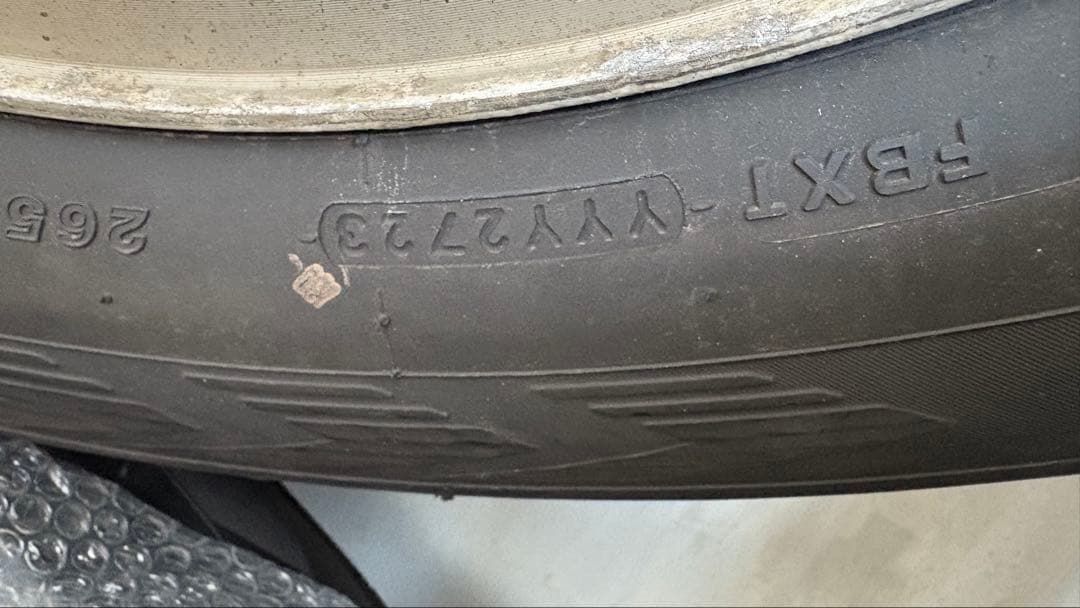 265/60/18 スタッドレスタイヤ　ジープ 18インチ アルミホイールセット