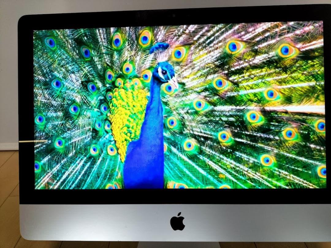 iMac 2013 21.5　 i5　クアッドコア