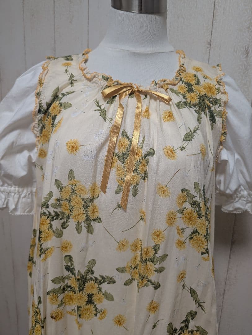 (未使用品タグ付き)ピンクハウス　たんぽぽプリント ノースリーブミディワンピース