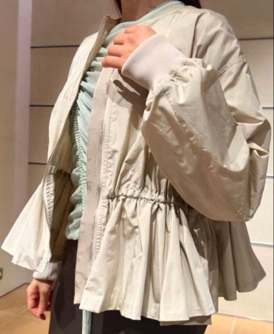 エストネーション　ESTNATION ナイロンタフタ　ペプラムブルゾン