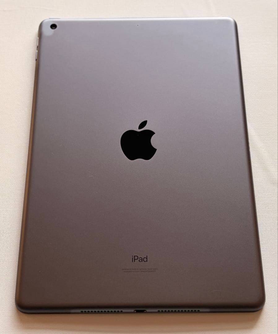 iPad 第9世代 256GB WiFiスペースグレイ【ジャンク】