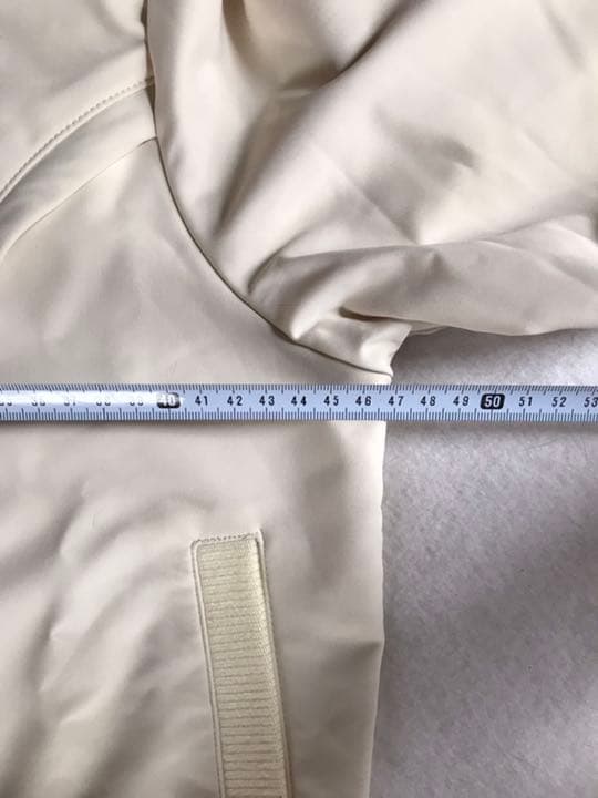 ウエサコ　ミエコ　厚手ナイロンジャンパー