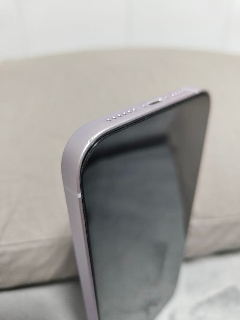 美品！おまけ多数 香港版 デュアルSIM Apple iPhone14Plus